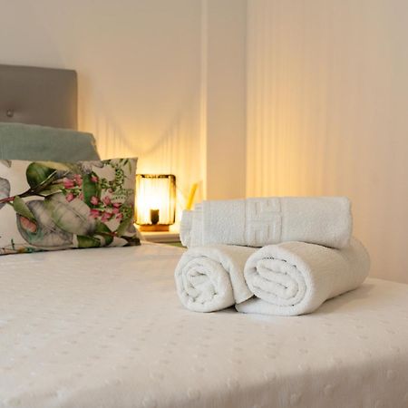 Appartamento Dean Lopez Luxury Siviglia Esterno foto